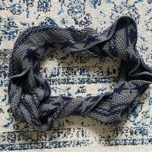 Infinity knit scarf navy blue and grey OS
